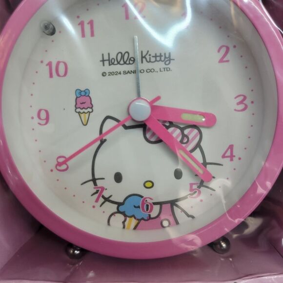 Brand New Sanrio Hello Kitty Alarm Clock - Picture 2 of 7